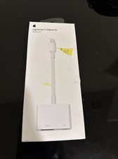 Apple Lightning Digital AV Adapter HDMI To iPhone iPad MD826AM/A-Genuine picture