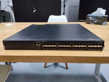 Lenovo ThinkSystem NE1032 SAN Switch (R-F) 7159-HD1 7159-A1X picture