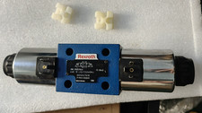 1PCS Rexroth 4WE10L33/CG24N9K4 solenoid valve R900599646 Brand new Fedex or DHL picture