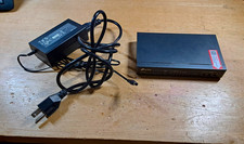 TP-LINK TL-SF1008P 8-Port Unmanaged Fast Ethernet RJ45 Desktop POE Switch picture