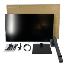 Samsung ViewFinity S8 S80UD 37