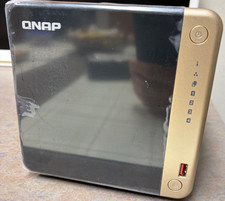 QNAP TS-464 4-Bay NAS Enclosure Diskless Storage System (TS-464-16G-US) Black picture