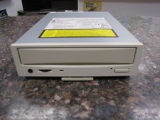 Apple CD 24X Sony CDU611-25 ATAPI IDE CD-ROM Drive Beige 1997 -NG7 picture