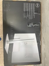 Dell UltraSharp U2421E 24.1” USB-C Hub Monitor WUXGA 1920x1200 picture